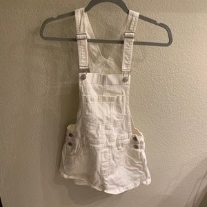WHITE OVERALL SHORTS